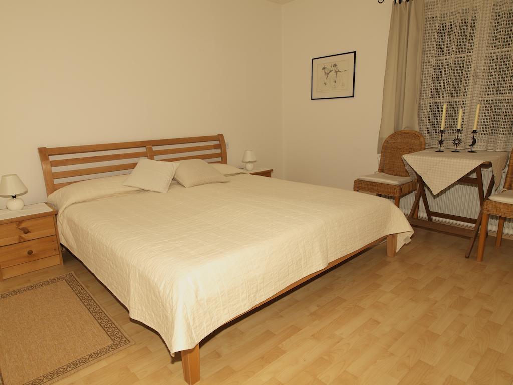 Haus Francazi Sillian Διαμέρισμα Δωμάτιο φωτογραφία